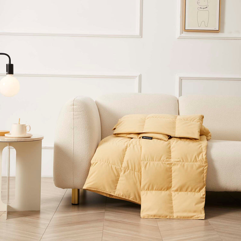 Beautyrest 650 Fill Power Packable Down Throw With Pouch