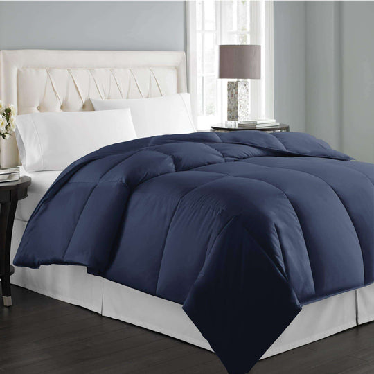 233 Thread Count Oversized Hybrid Blend Comforter