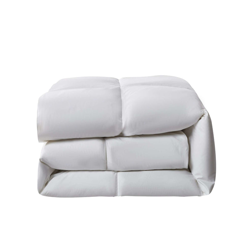 Martha Stewart 240 Thread Count White Feather and Down Comforter
